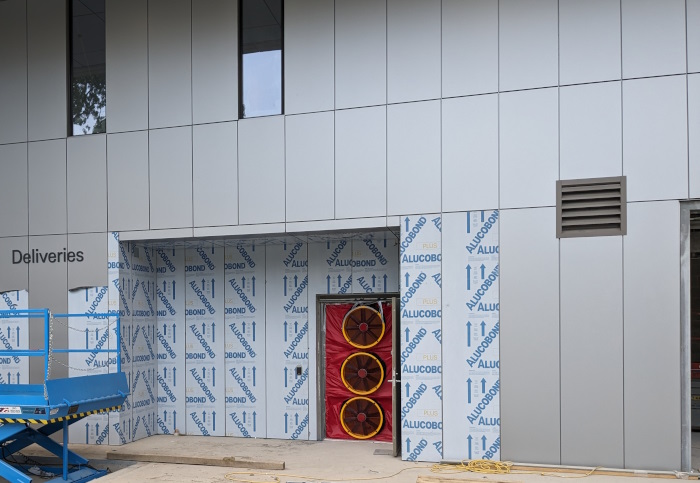 ASTM E779 test - evaluation of whole building air tightness